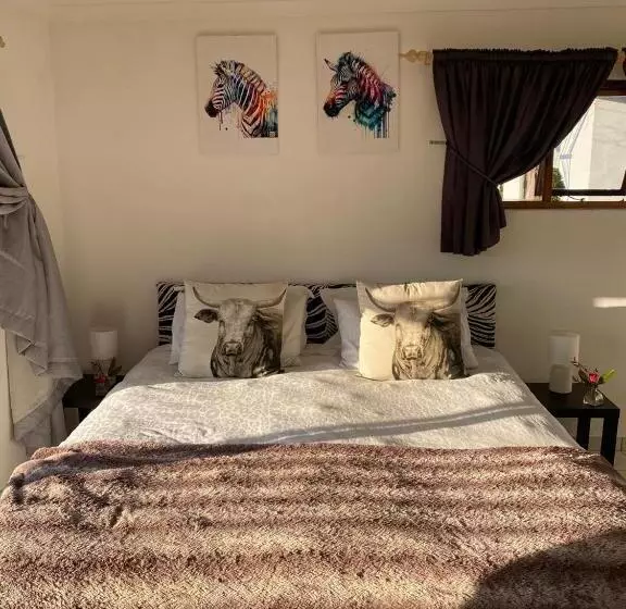 Majatalo Sani Pass View Cottage