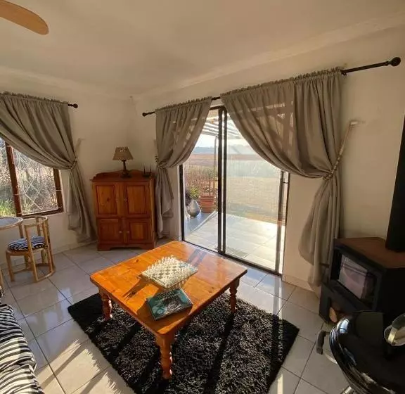 Majatalo Sani Pass View Cottage