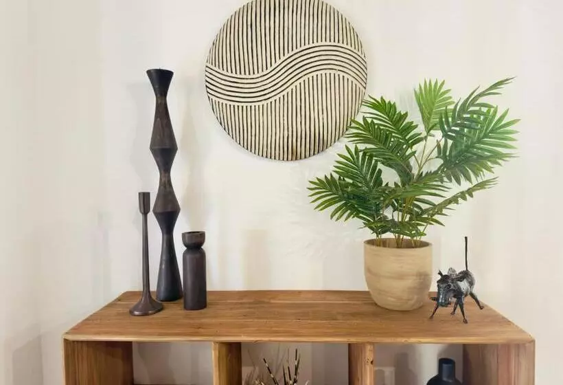 Majatalo The Blue Shutter Guest House