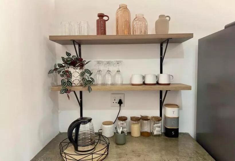 Majatalo The Blue Shutter Guest House