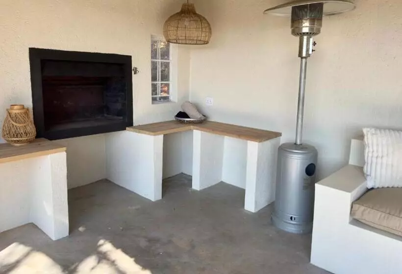 Majatalo The Blue Shutter Guest House