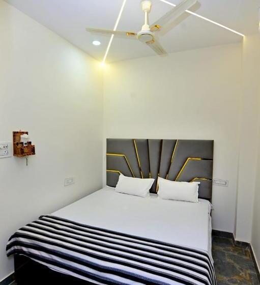 Bed and Breakfast Aghnya Guest House