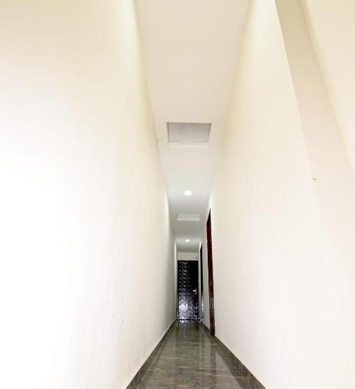 Bed and Breakfast Aghnya Guest House