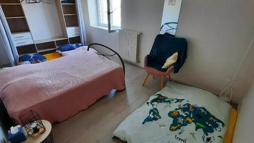 Aamiaismajoitus (B&B) Chambre D Hôtes Des Roseaux