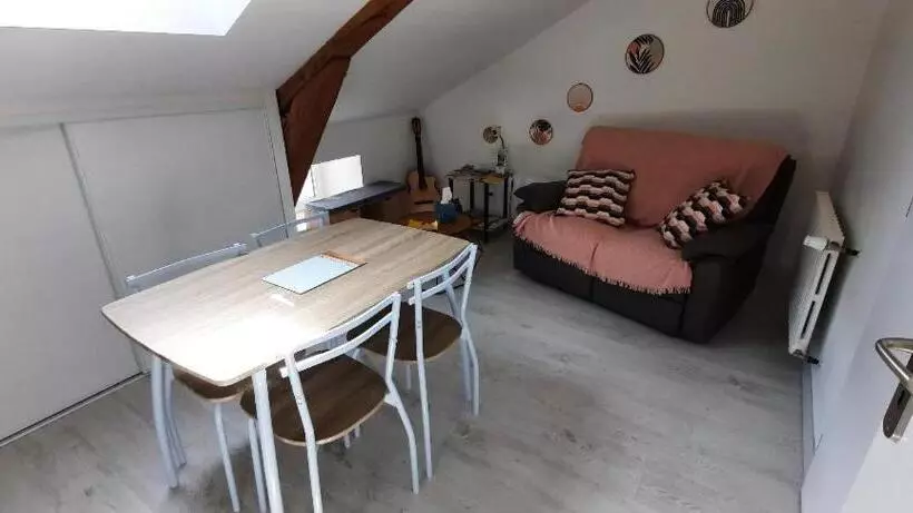 Aamiaismajoitus (B&B) Chambre D Hôtes Des Roseaux