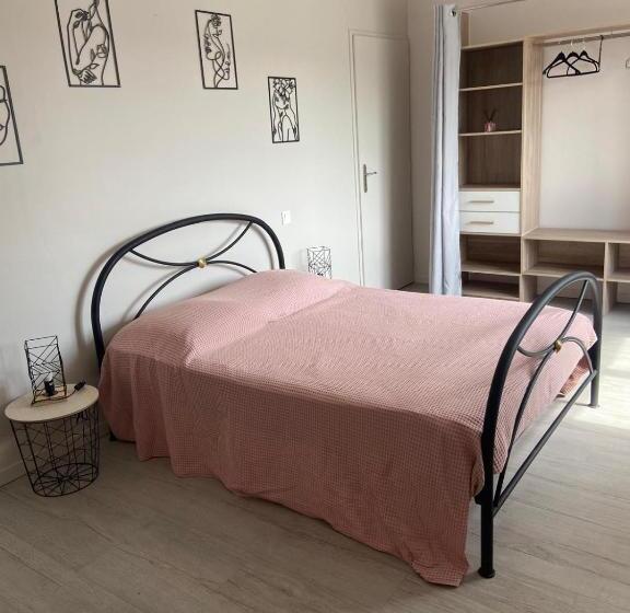 ベッドアンドブレックファースト Chambre D Hôtes Des Roseaux