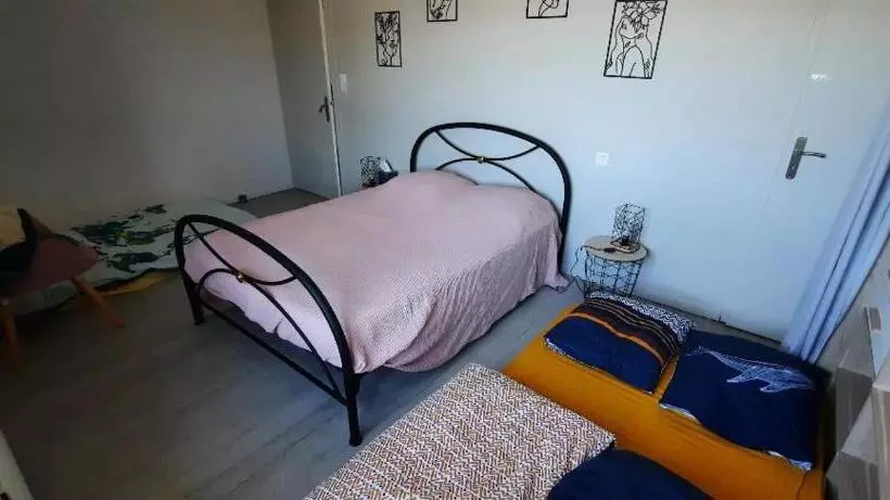 Aamiaismajoitus (B&B) Chambre D Hôtes Des Roseaux