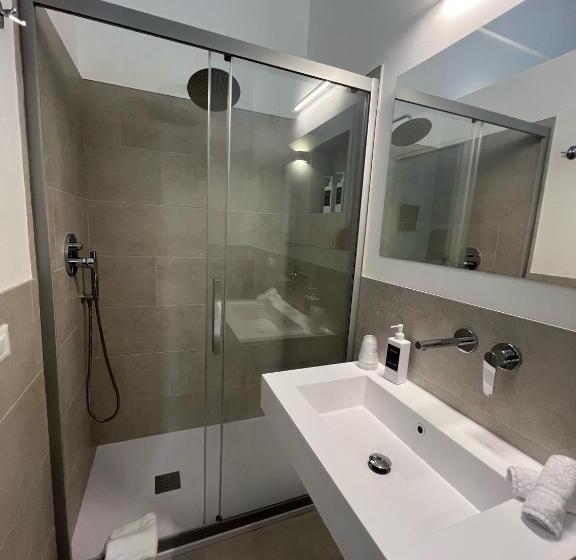 민박 Donna Veneranda