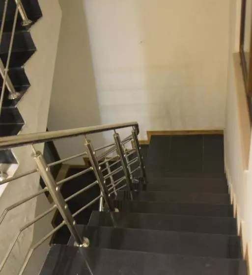 تختخواب و صبحانه Ukasha Guest House