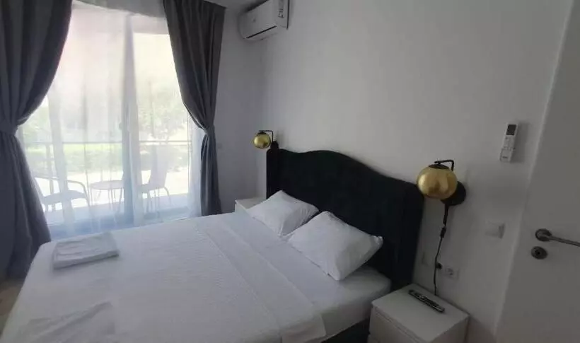 Cinque Stelle Hotel Apartments