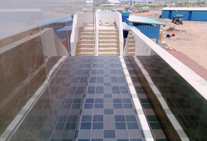 Bagavathy Hotel Aala