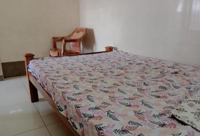 Bagavathy Hotel Aala