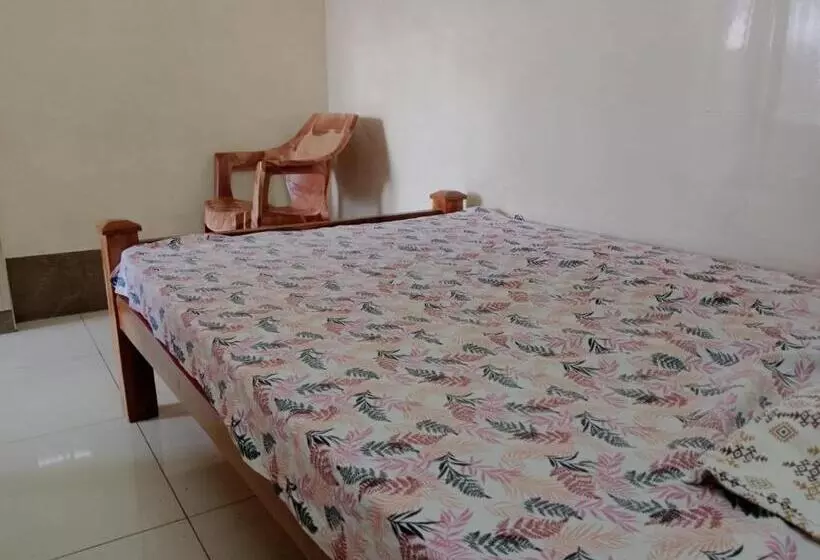Bagavathy Hotel Aala