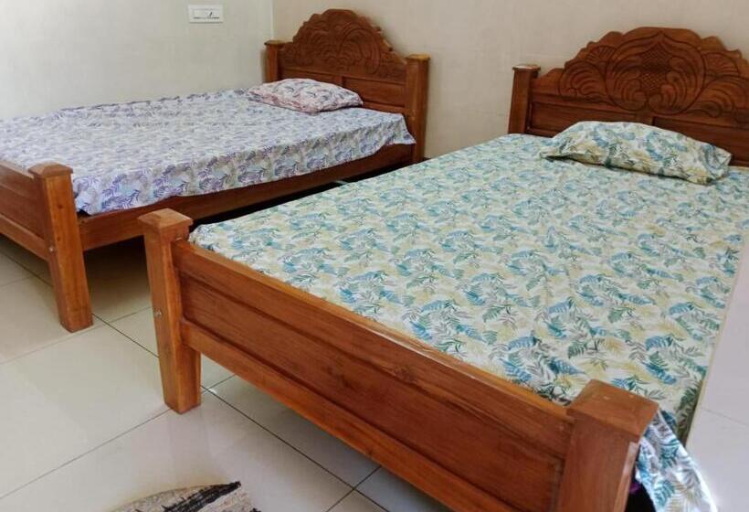 Bagavathy Hotel Aala