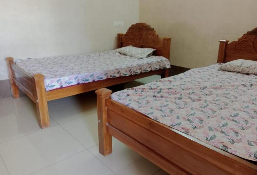 Bagavathy Hotel Aala