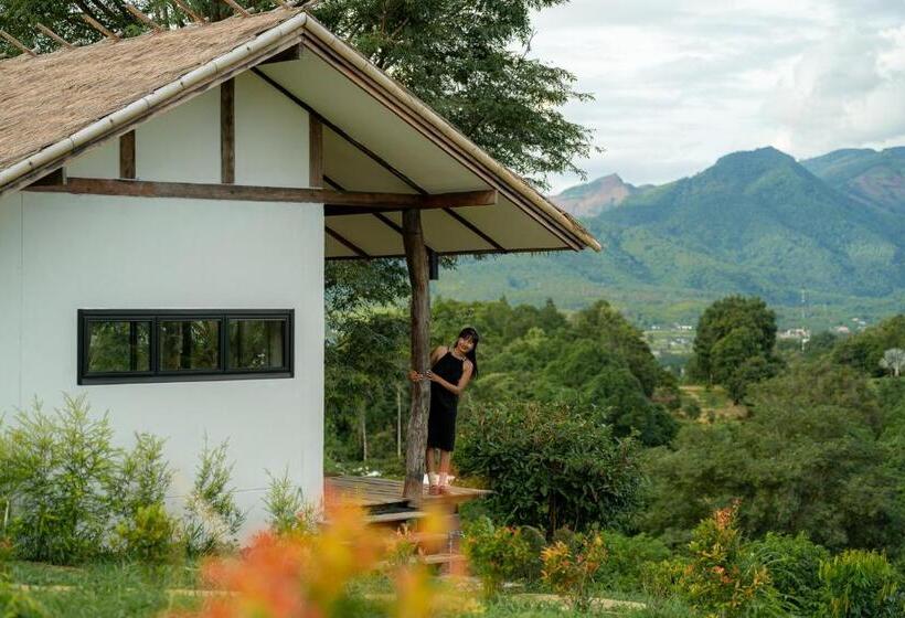 בית מלון כפרי Utopua Resort Nan ยูโทปัวว์ รีสอร์ท น่าน