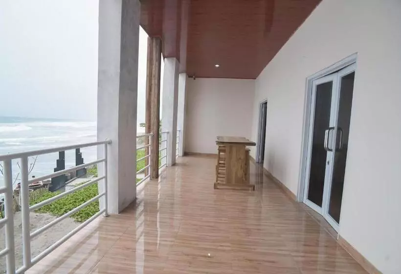 Hotelli Vila La Surf