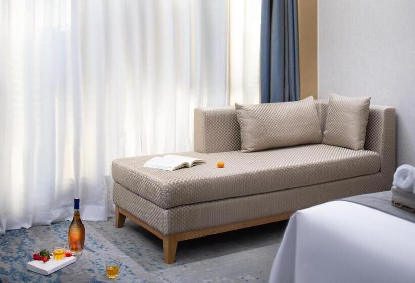 Kanglai Hotel Changsha Huanghua Airport Dalucun Metro Station Airport Pick Up And Drop Off Service