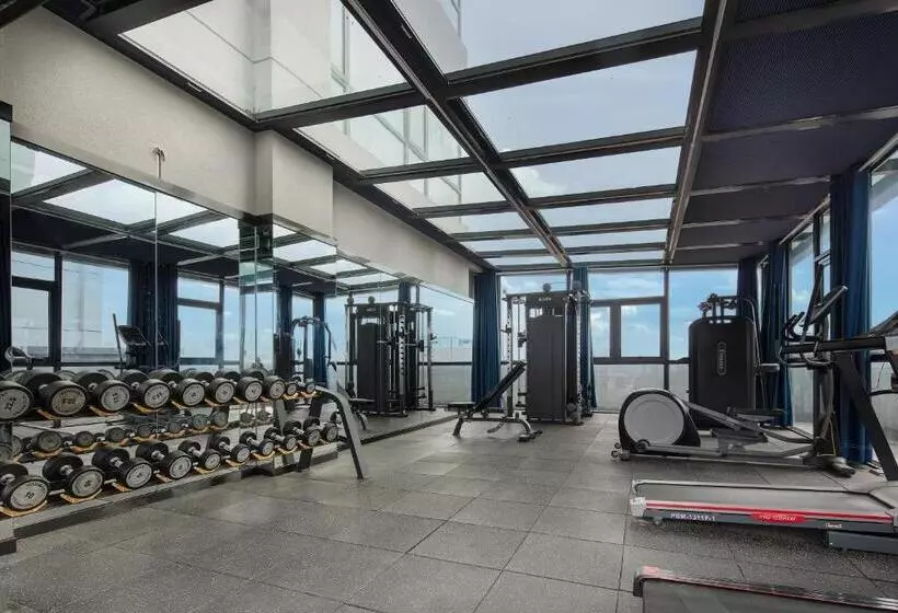 Kanglai Hotel   Changsha Huanghua Airport Dalucun Metro Station Airport Pick Up And Drop Off Service