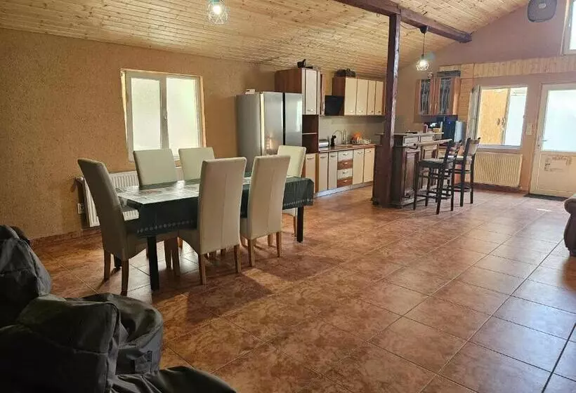 ペンション Casa David