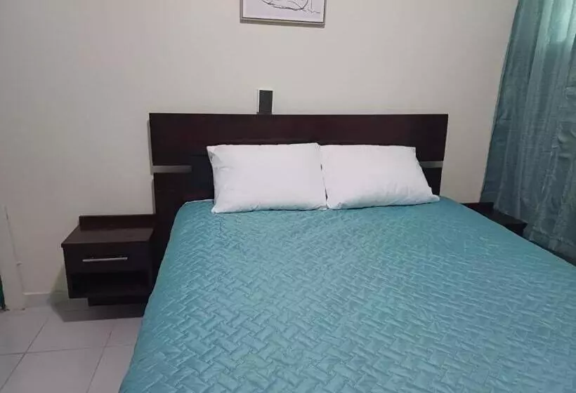 ペンション Hostal Casa 1717