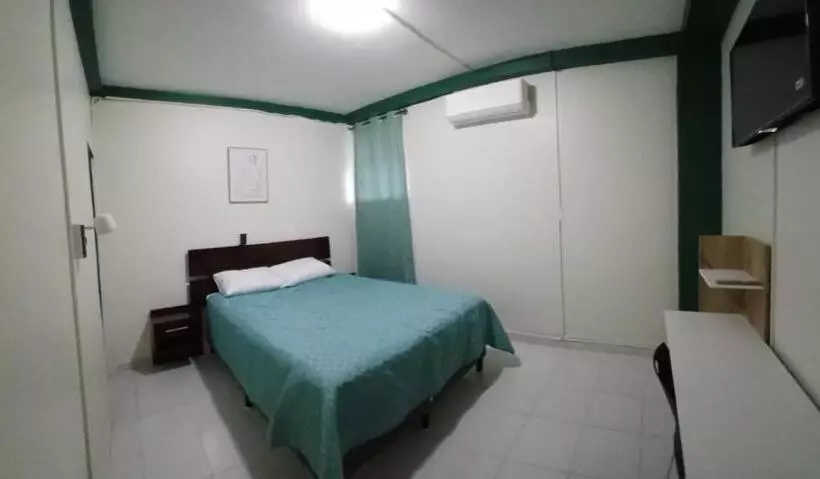 ペンション Hostal Casa 1717