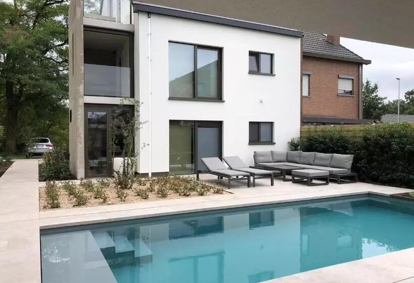 Majatalo Huis Vanellus