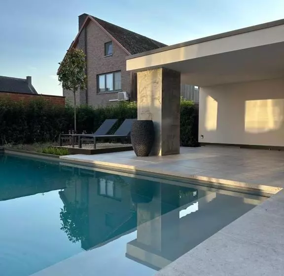 Majatalo Huis Vanellus