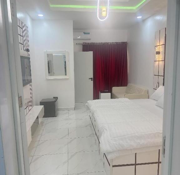 پانسیون Zizi Luxury Homes & Apartments House 4