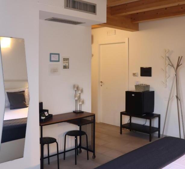 تختخواب و صبحانه Il Toscanello