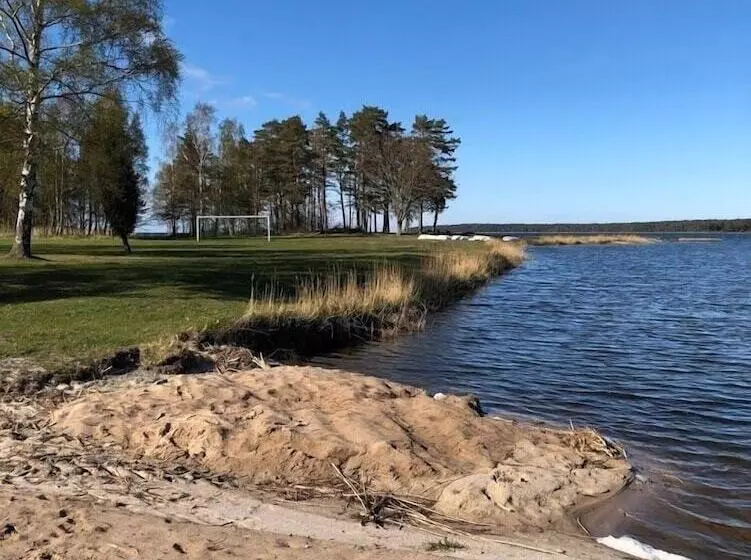Aamiaismajoitus (B&B) Pensionat Grankullavik