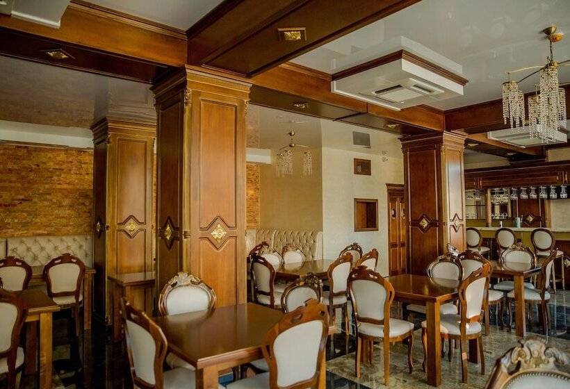 فندق Almar Luxury