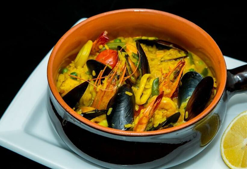 فندق Almar Luxury