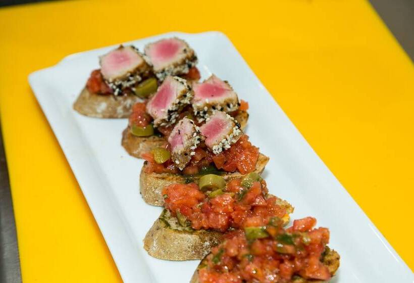 فندق Almar Luxury