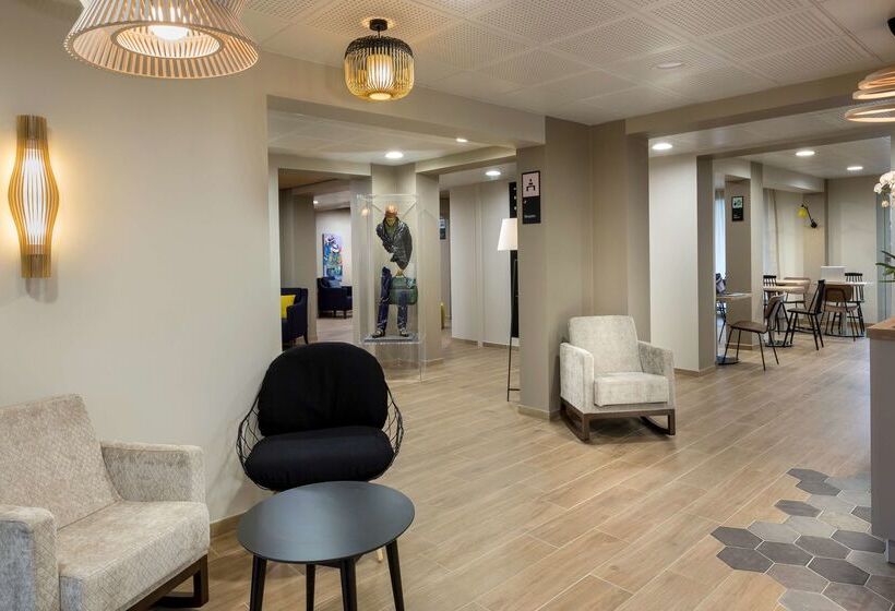 فندق Best Western La Porte Des Chateaux