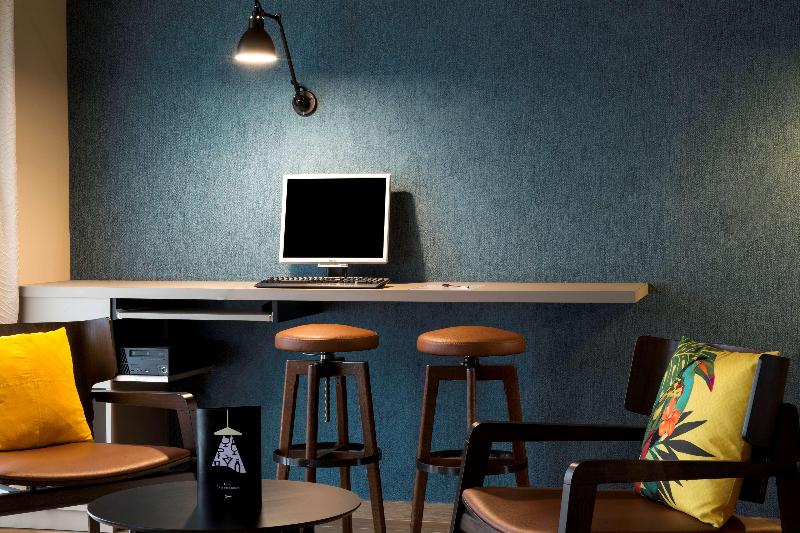 فندق Best Western La Porte Des Chateaux