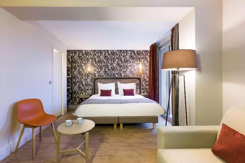 Hotelli Best Western La Porte Des Chateaux