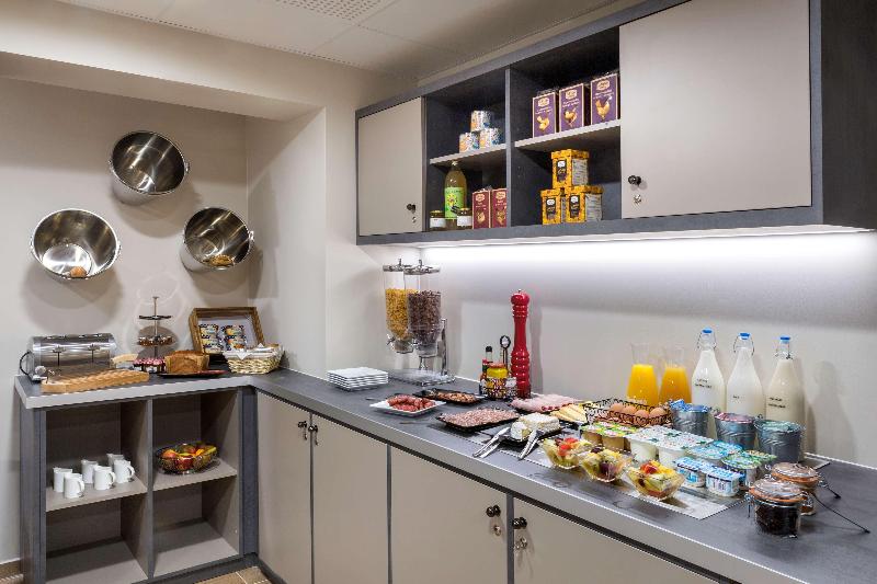 فندق Best Western La Porte Des Chateaux