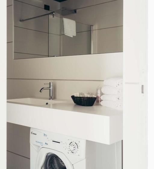 בית מלון כפרי Blank