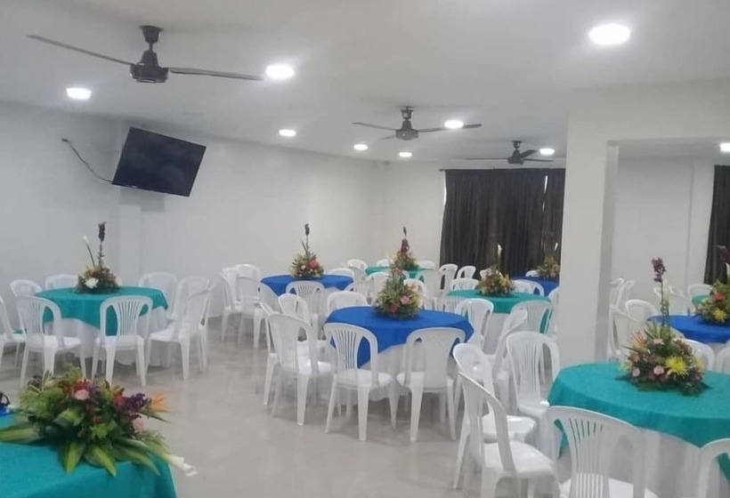 호텔 Diamante Real Cienaga