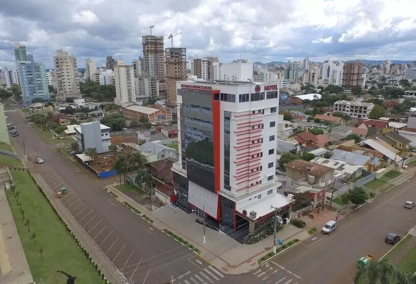 Holiday & Business Hotel   Em Frente Ao Centro De Eventos E Arena Conda