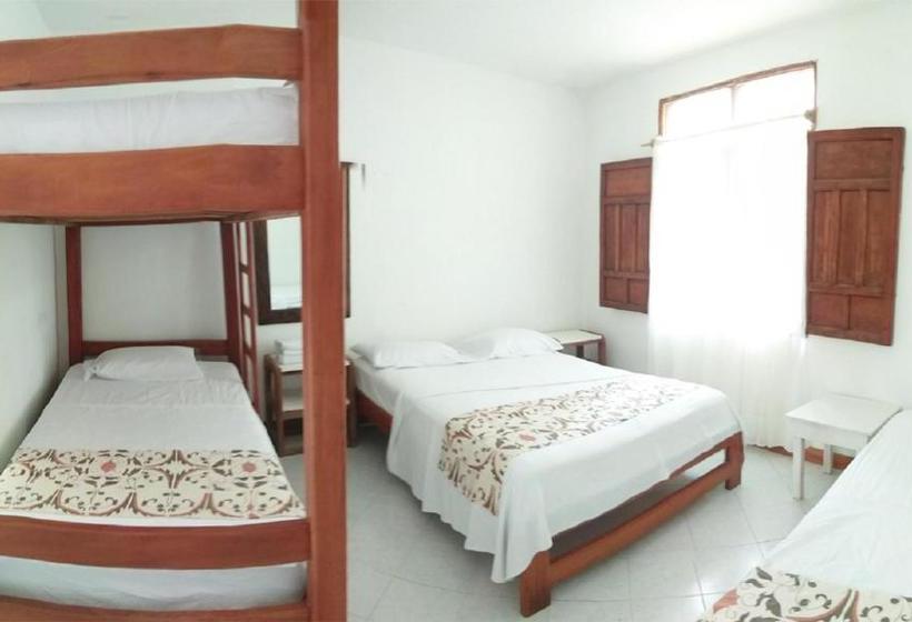 Hotel Oleajes Capurganá