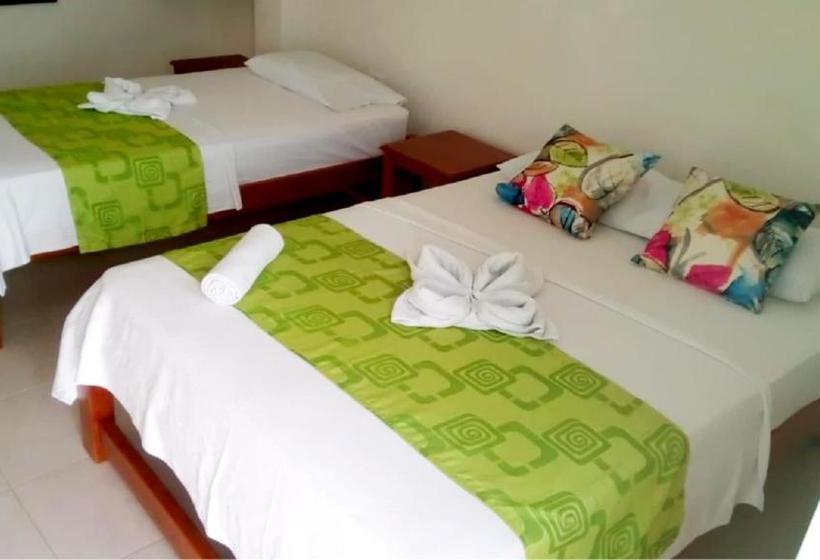 Hotel Oleajes Capurganá