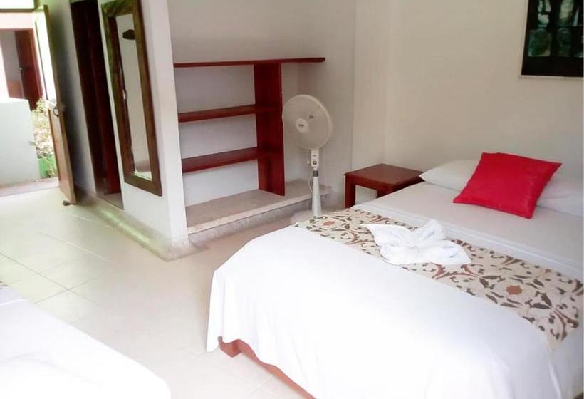 Hotel Oleajes Capurganá