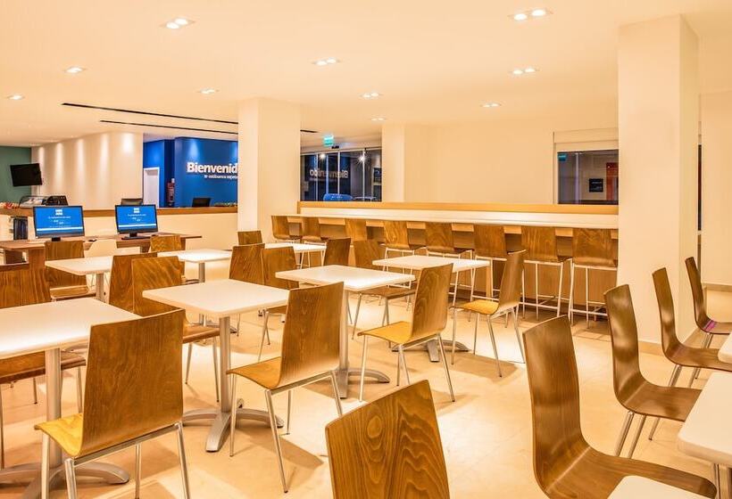 فندق One Puebla Serdan