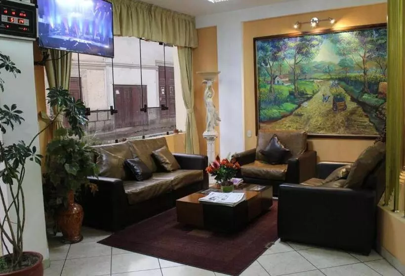 هتل Retamas