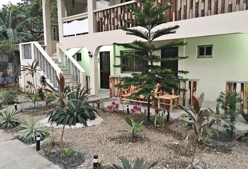 Отель Stardust Beach