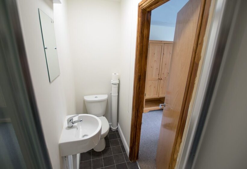 Отель The Abercorn