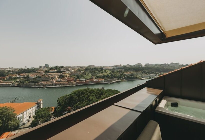 Hotel Torel Avantgarde