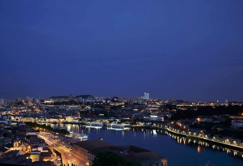 Hotel Torel Avantgarde